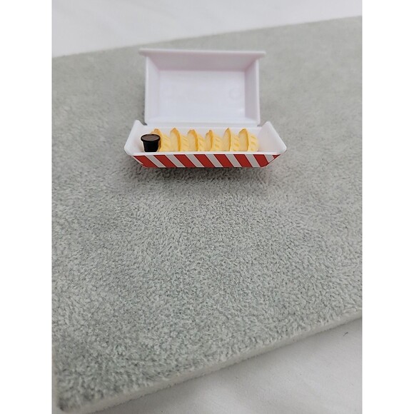 Dollhouse Scale Mini Brands Foodie TGI FIDAYS Dumplings Toy - Picture 8 of 8